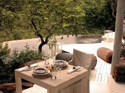 Clifftop Exclusive Safari Hideaway