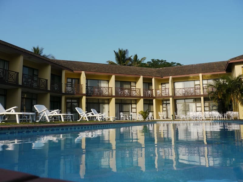 Elephant Lake Hotel