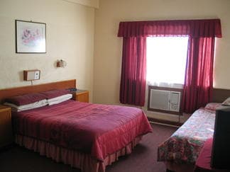 Hotel Oasis