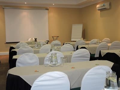 Scotts Manor - Guesthouse & Conference Centre