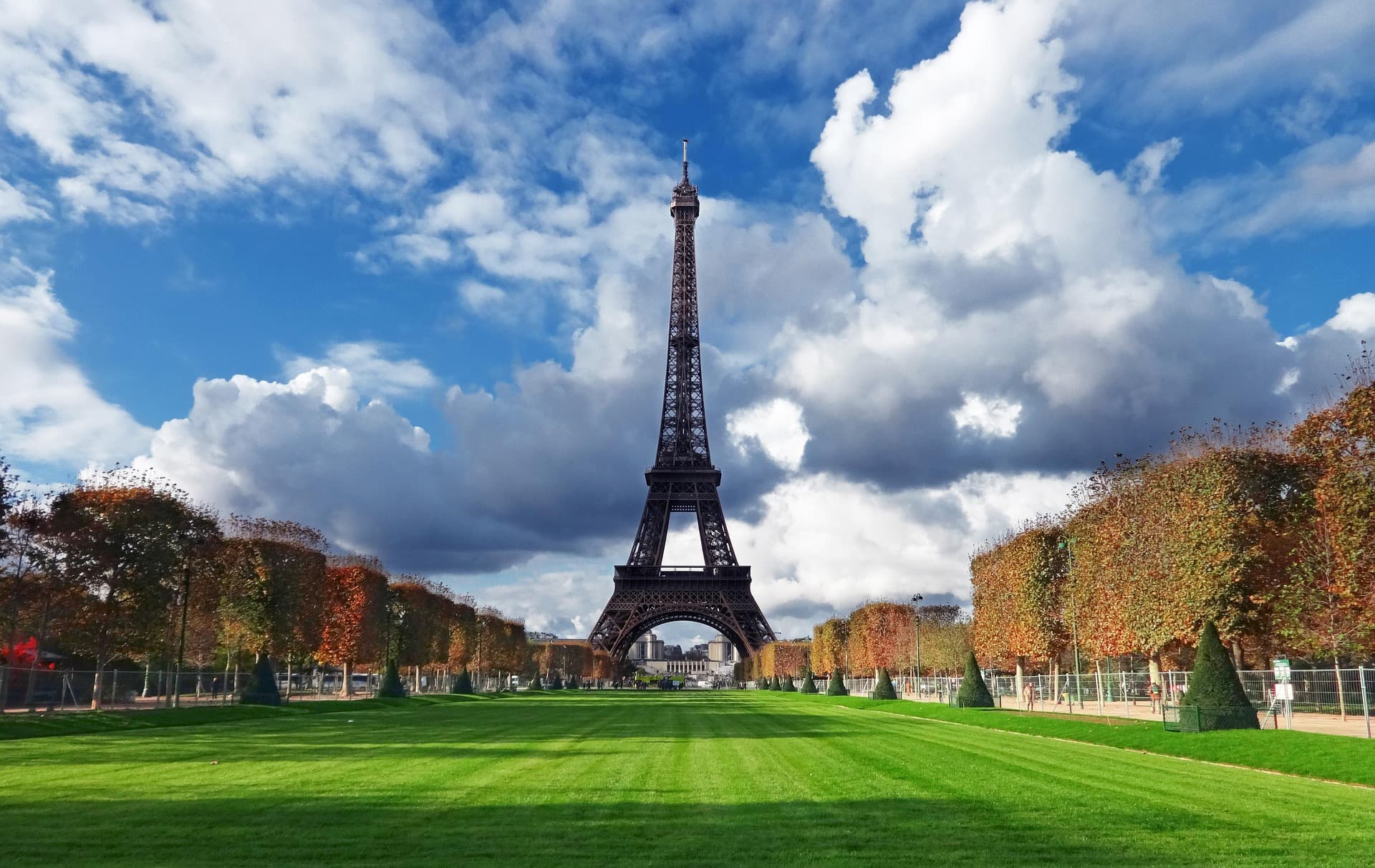 Air France and Extime Travel Unveil Paris Stopover, the Opportunity to Explore the French Capital and Paris Region Between Flights